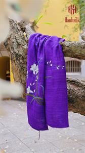 Khăn lụa đũi tơ tằm thêu tay hoa ly trắng - màu tím | Hanhsilk