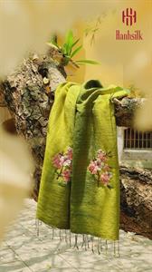 Khăn lụa đũi tơ tằm thêu tay hoa đào hồng - màu xanh rêu | Hanhsilk