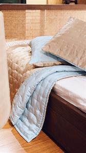 Chăn lụa tơ tằm khâu tay màu trơn pastel | Hanhsilk