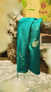 Khăn lụa đũi tơ tằm thêu tay hoa nhí trắng - màu xanh lục bảo | Hanhsilk
