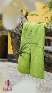 Khăn lụa đũi tơ tằm thêu tay cành lan - màu xanh cốm | Hanhsilk