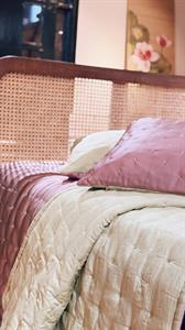 Chăn lụa tơ tằm khâu tay màu trơn pastel | Hanhsilk